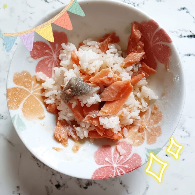 mogumo まろやか味噌に漬け込んだ鮭の西京焼き ごはんに混ぜたところ