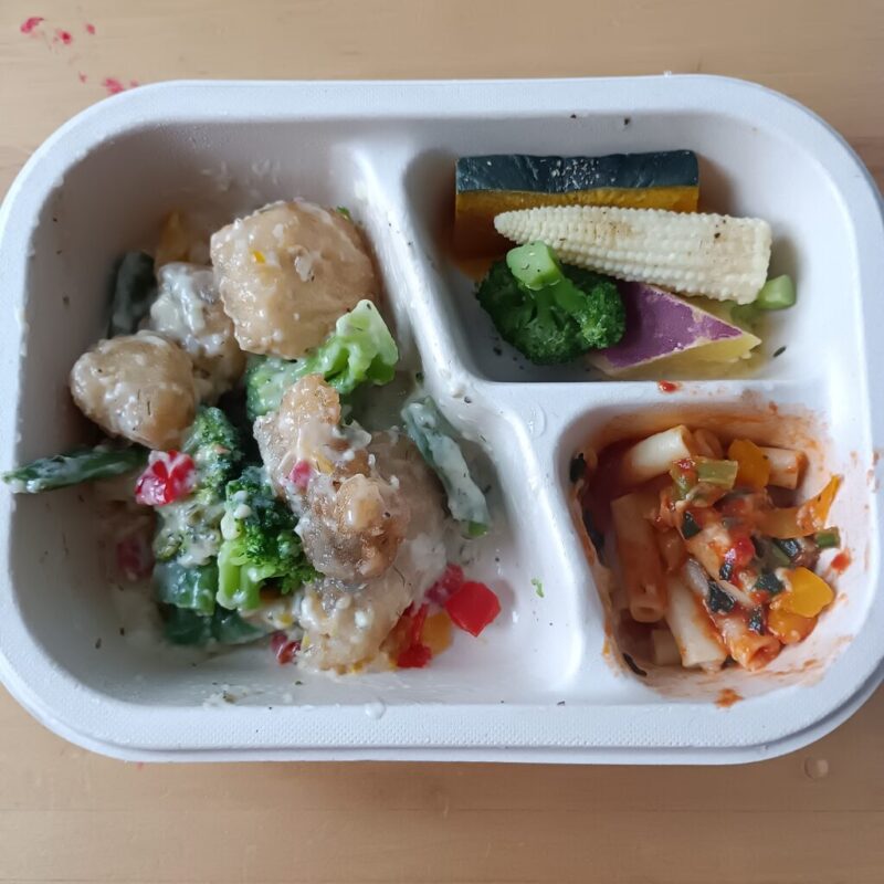 白身魚の贅沢タルタル　混ぜたところ　GREENSPOON