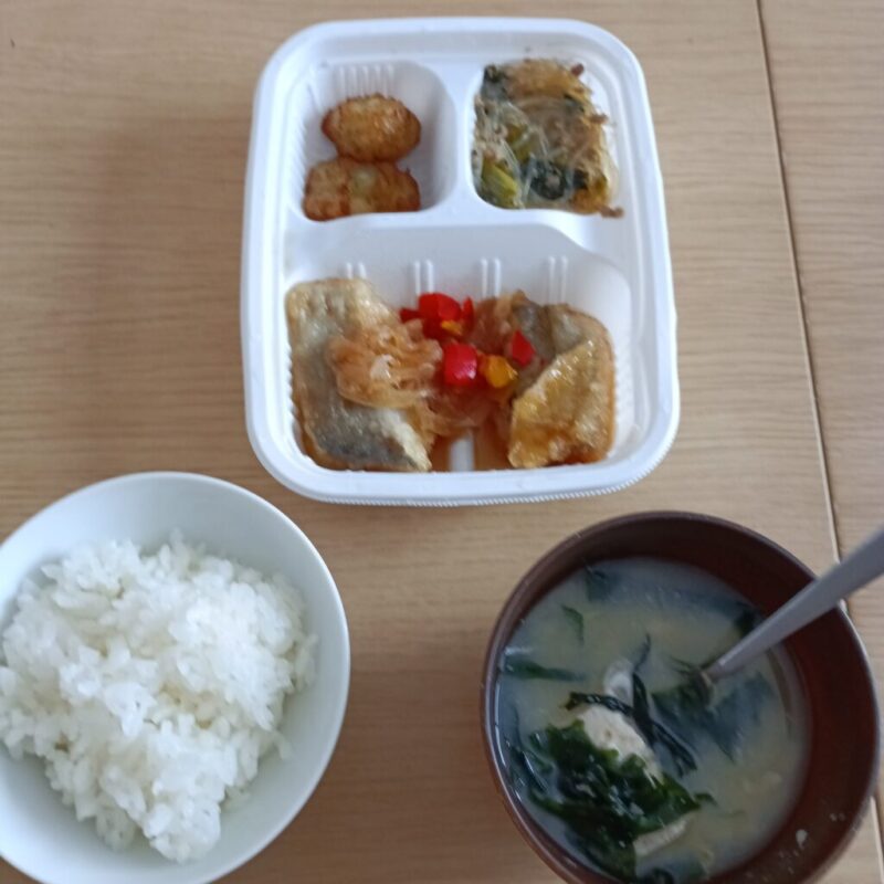 モグモデリ 白身魚の南蛮漬け